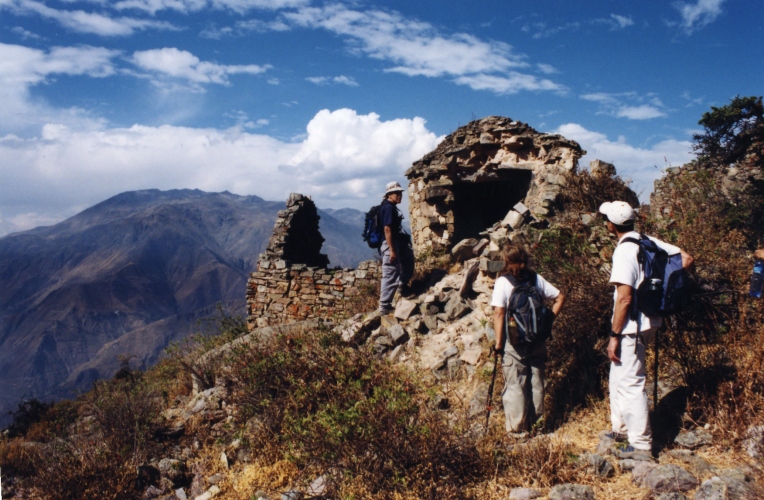 CAMINATA CHACLLA SHUNKUMARCA