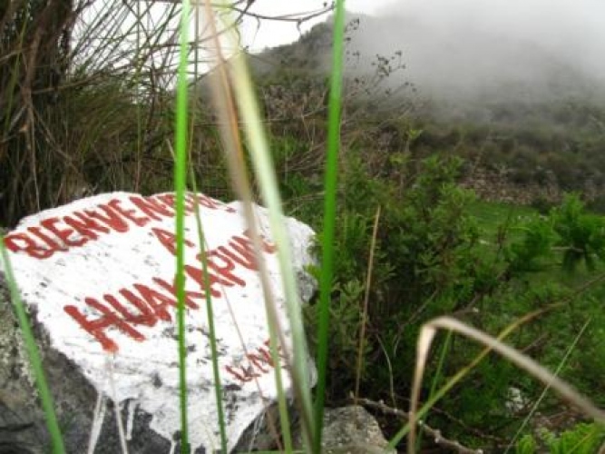 Trekking de ascenso a la Fortaleza Huacapune