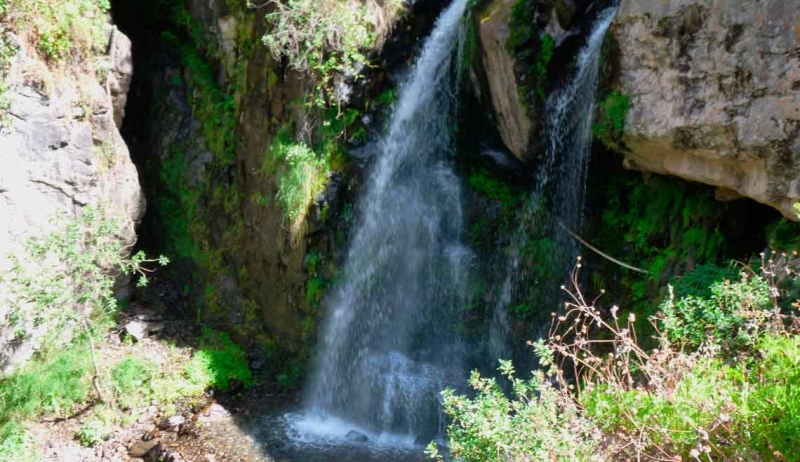 Iníciate en el trekking Vamos a la cascada Huanchacara