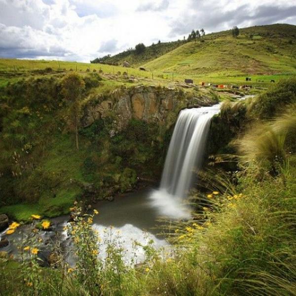 Catarata de Pumapaqcha