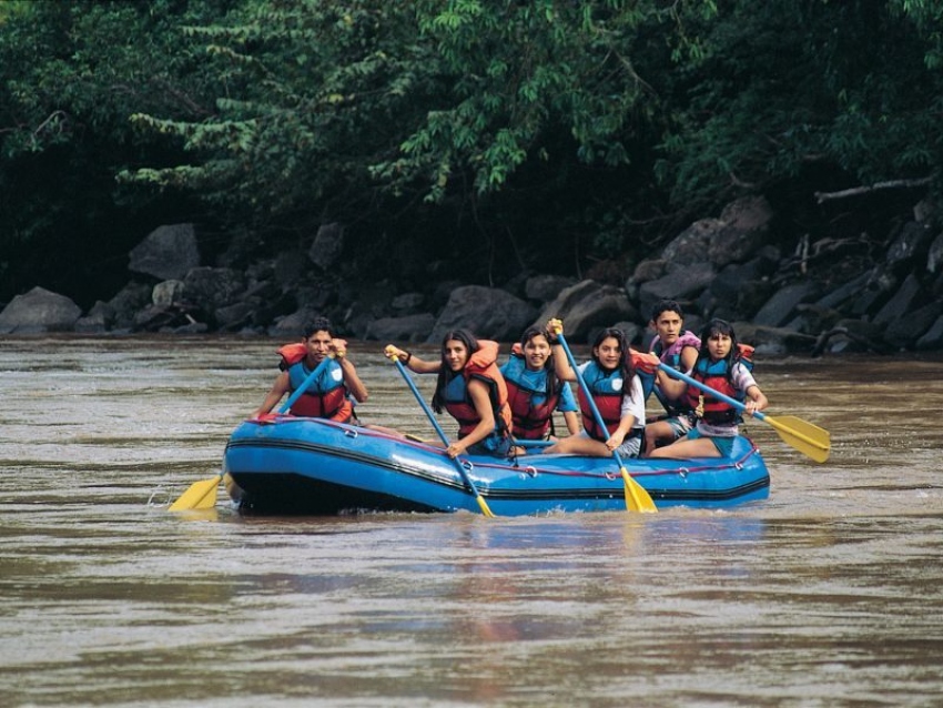 Rafting en el rio Tumbes