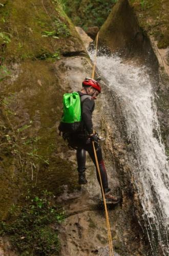 BARRANQUISMO EN CATARATA PABELLÓN y TREKKING CATARATAS DE CUISPES