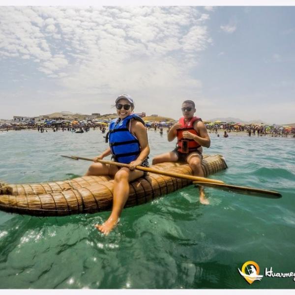 Paseo con caballo de totora en Huarmey