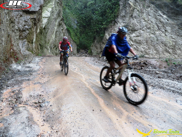 Aventura en Pozuzo con BonniTours - Imagen 10