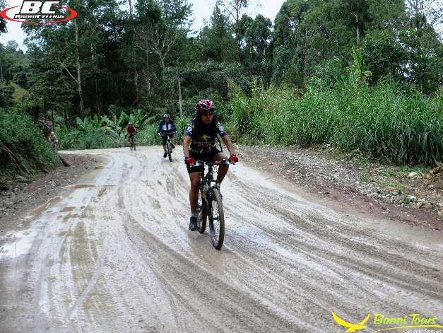 Visitando Pozuzo - Imagen 4