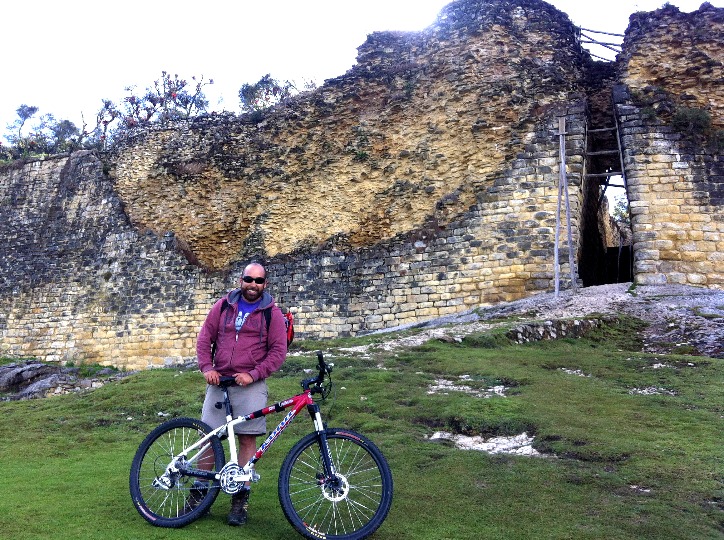 De Aventura en Kuelap