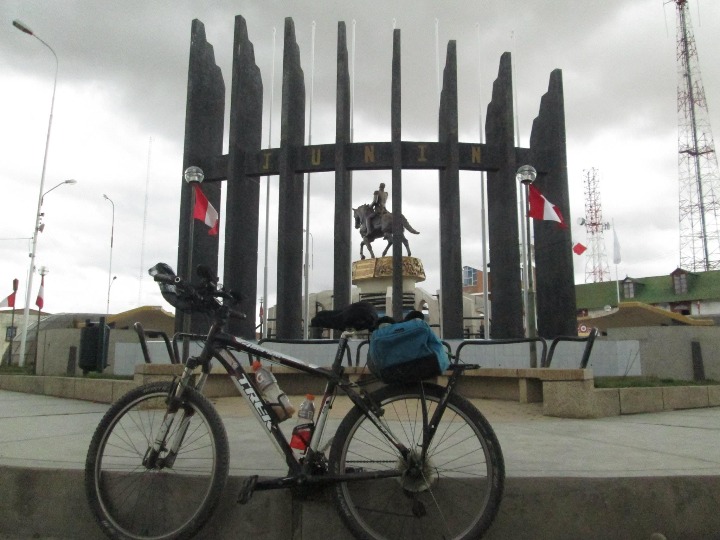 Pedaleando hacia Cerro de Pasco - Imagen 4