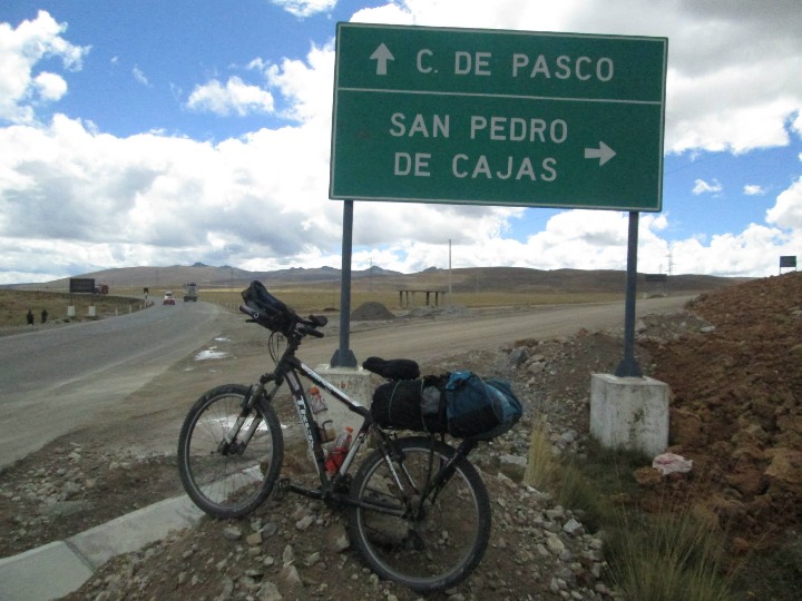 Pedaleando hacia Cerro de Pasco - Imagen 6
