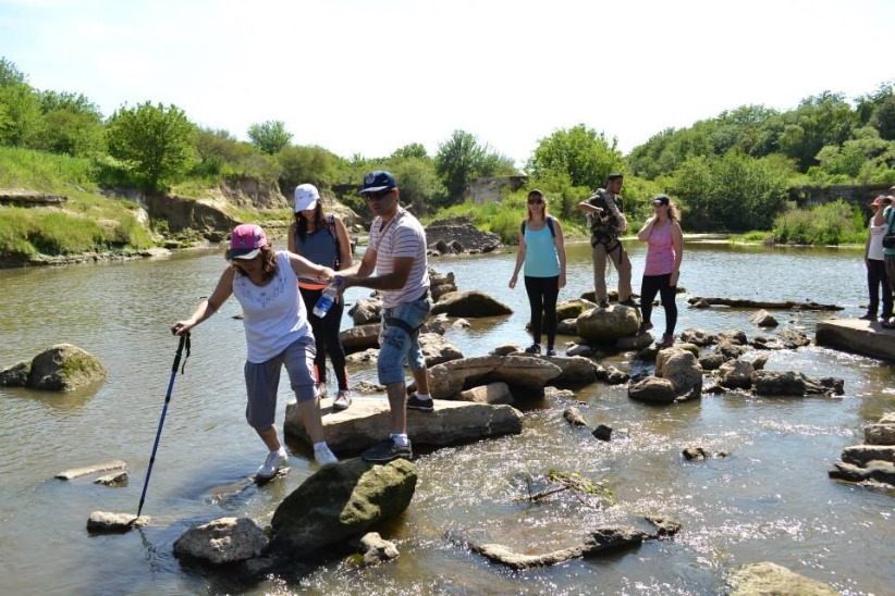 MOLINO DOLL Trekking y Aventura - Imagen 3