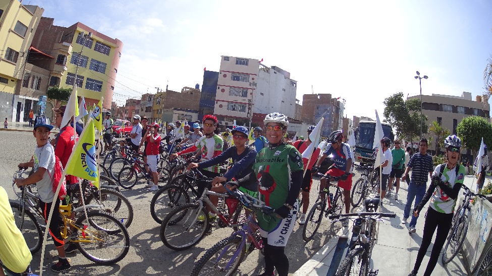 Rodando por la tierra  evento club Chakrabike - Imagen 2