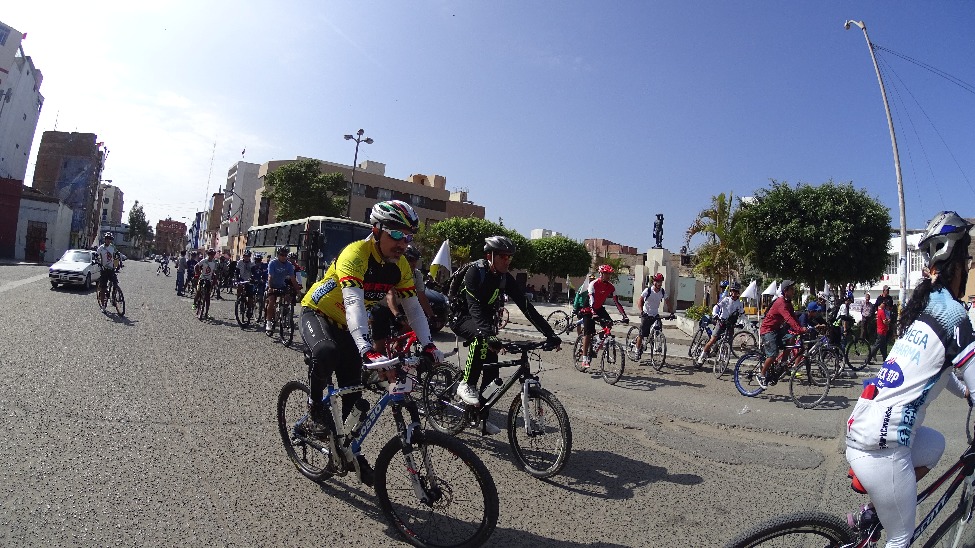 Rodando por la tierra  evento club Chakrabike - Imagen 4