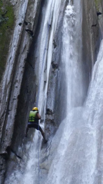 Rapel en el Parque Nacional del Rio Abiseo y Catarata
