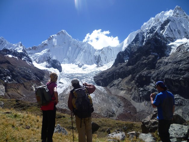 Cordillera Huayhuash Trekking