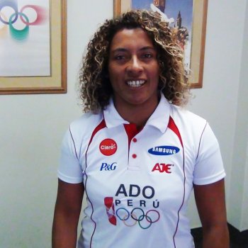 Analí Gomez: Revolución sobre las olas