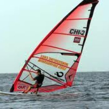 Windsurf, un deporte que te libera de las tensiones