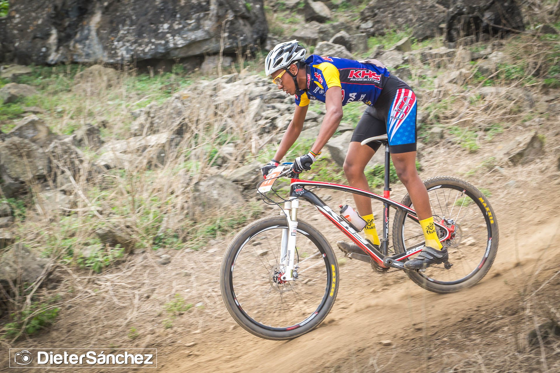 Ciclismo de montana en Pachacamac