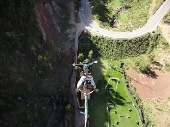 Bungee Jumping en Cusco - Poroy