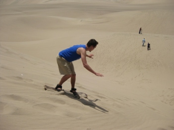 Sandboard en Duna playa salaverry
