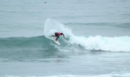 Surf en Playa Pico Alto